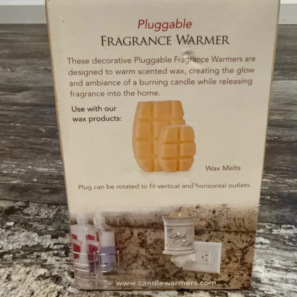Candle Warmers Live Laugh Love‎ Plug In Fragrance Wax Warmer Gift Holiday NEW